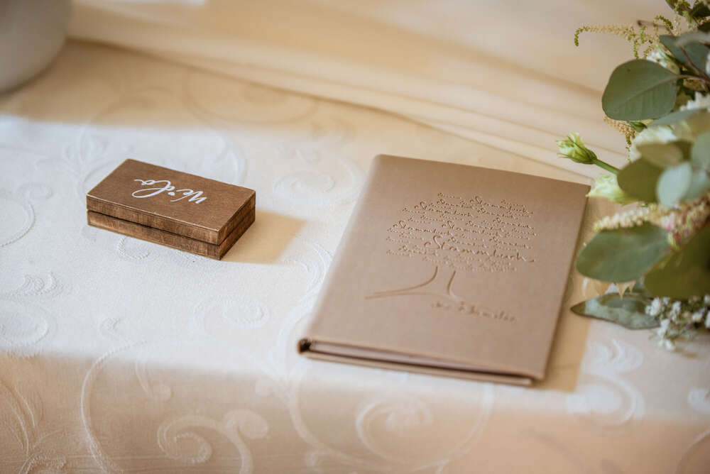 Ahmann & Schlieker (Ahmann & Schlieker)