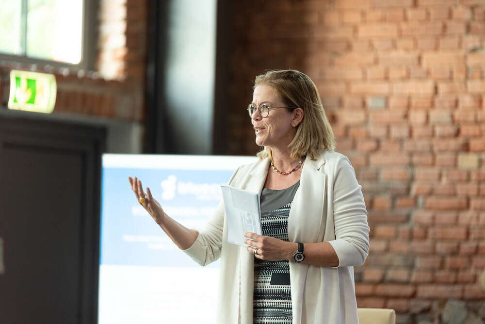 Ahmann & Schlieker (Ahmann & Schlieker)