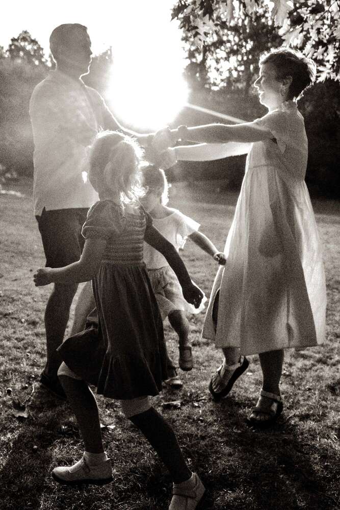 Familie im Abendlicht (dasGoldkind)