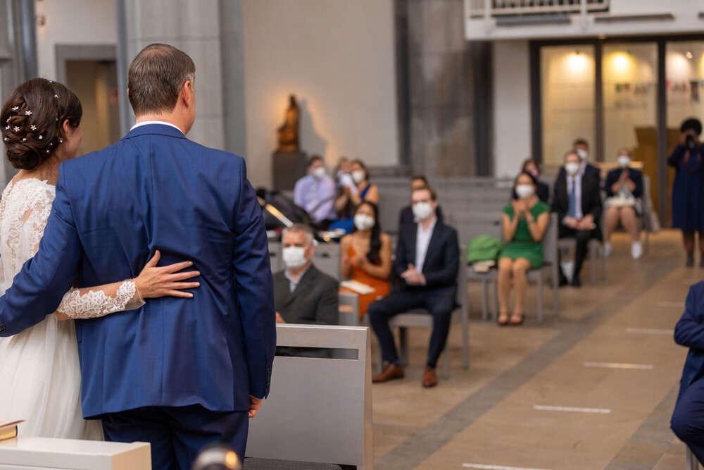 In der Kirche (STAGE99)