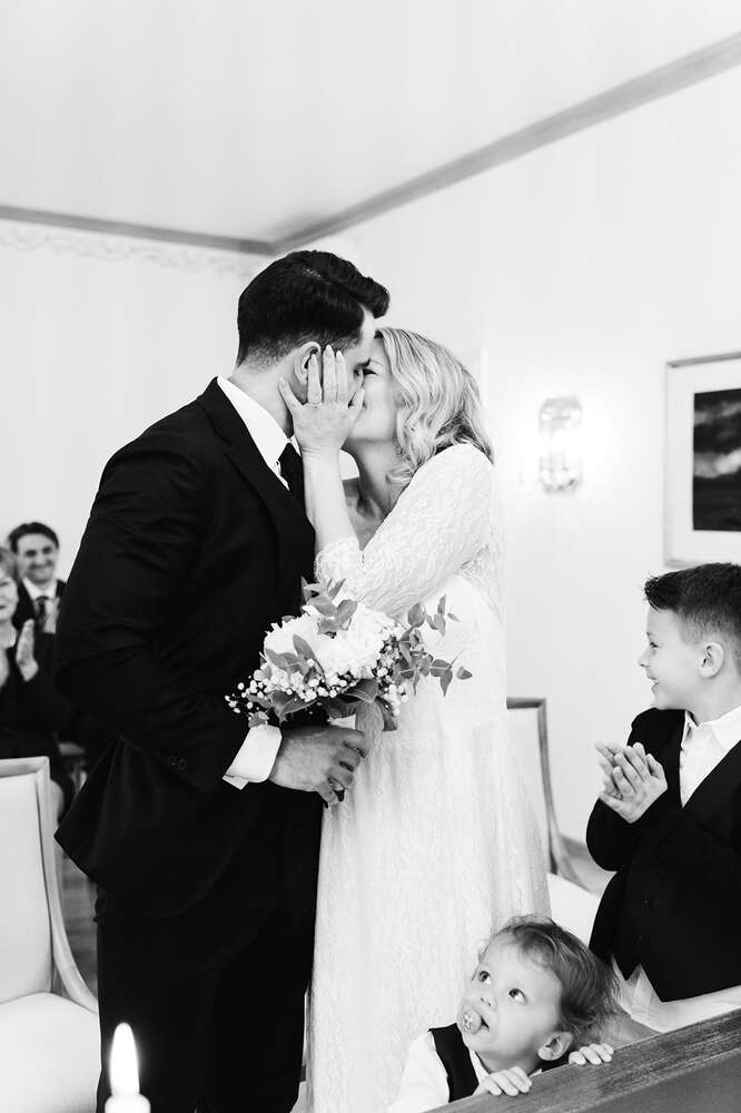 Standesamtliche Trauung Rathaus Tegernsee (Jennifer Hartmann | Photography & Artist)