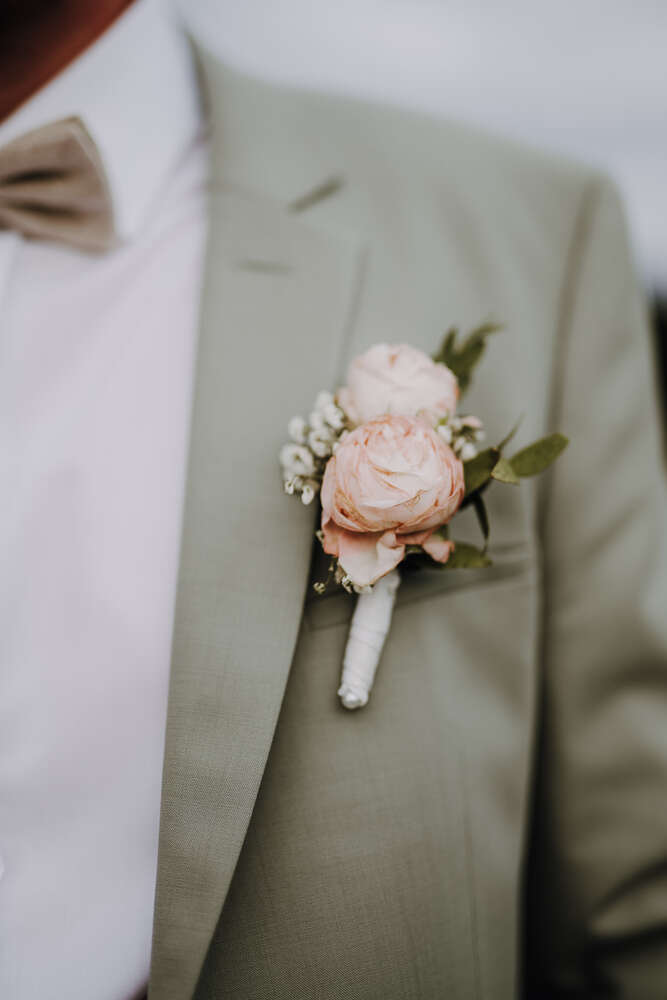 Detailaufname Bräutigam (Jennifer Hartmann | Photography & Artist)