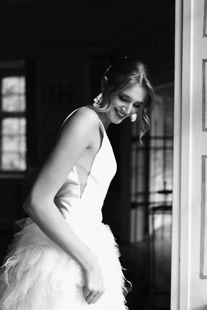 Braut im Schloss Neufarn (Jennifer Hartmann | Photography & Artist)