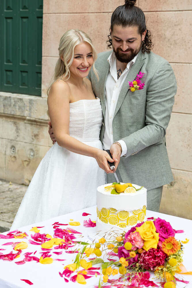 Cela - Photography (Cela - Photography)