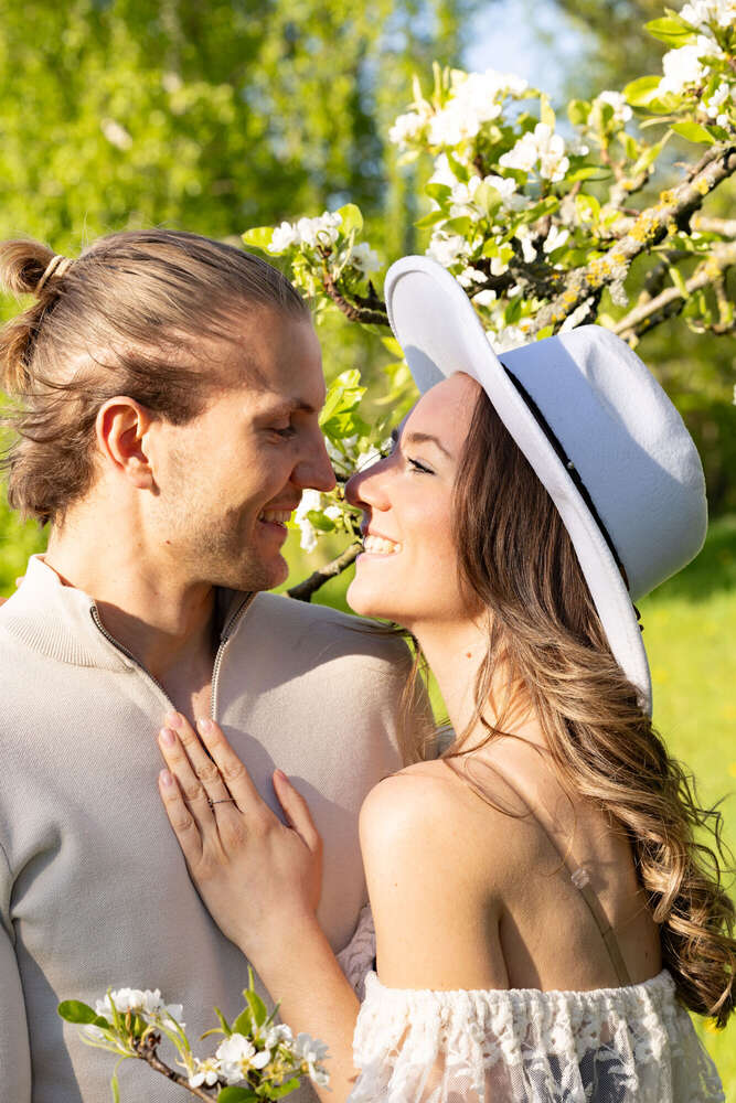 Cela - Photography (Cela - Photography)