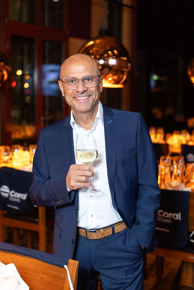 Videograf | Fotograf | Videographer | Photographer (Videograf | Fotograf | Videographer | Photographer)