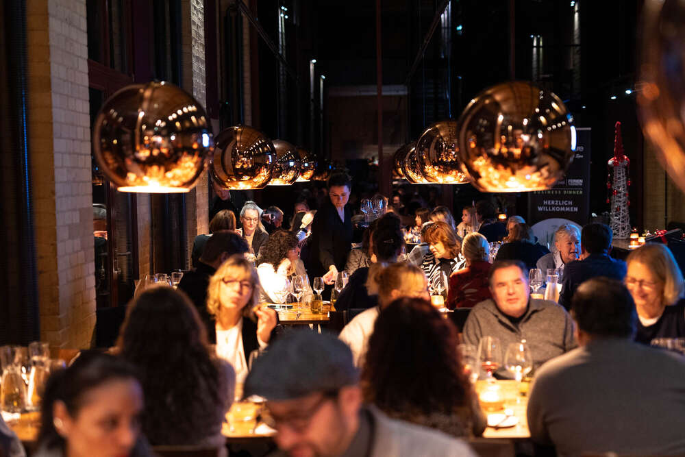 Videograf | Fotograf | Videographer | Photographer (Videograf | Fotograf | Videographer | Photographer)