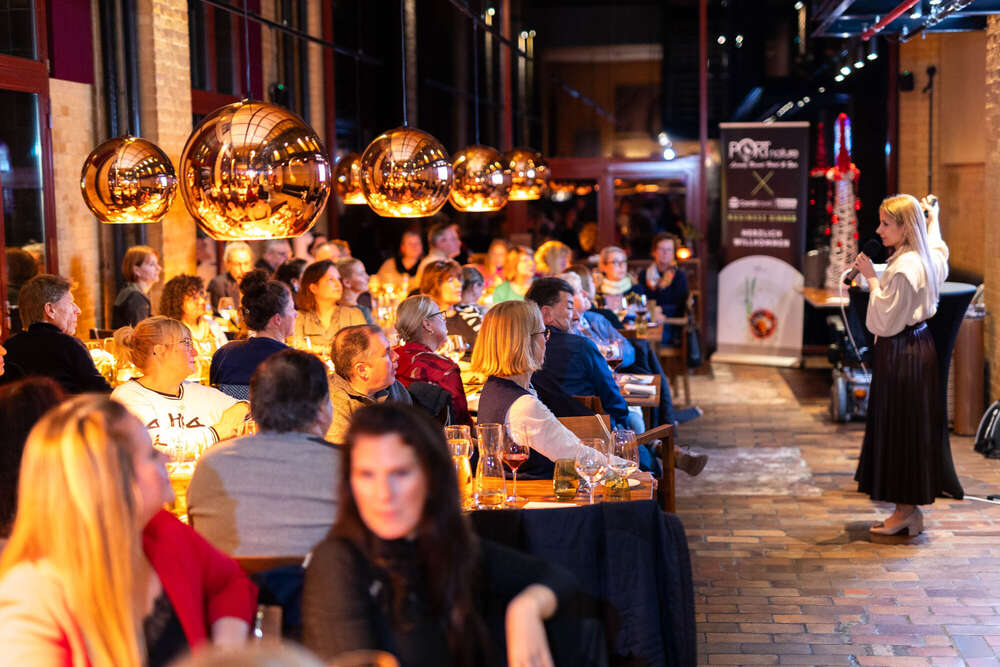 Videograf | Fotograf | Videographer | Photographer (Videograf | Fotograf | Videographer | Photographer)