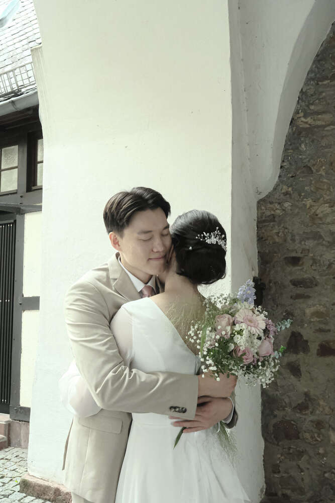 Josef & Sarah  (Eden Shin)