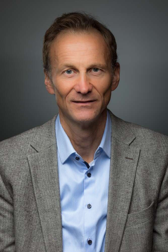 Buisiness Portrait (Joa Hoffmann photography & video  reflectimages.ch)