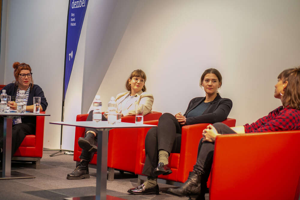 Pixxeria media (Pixxeria media)