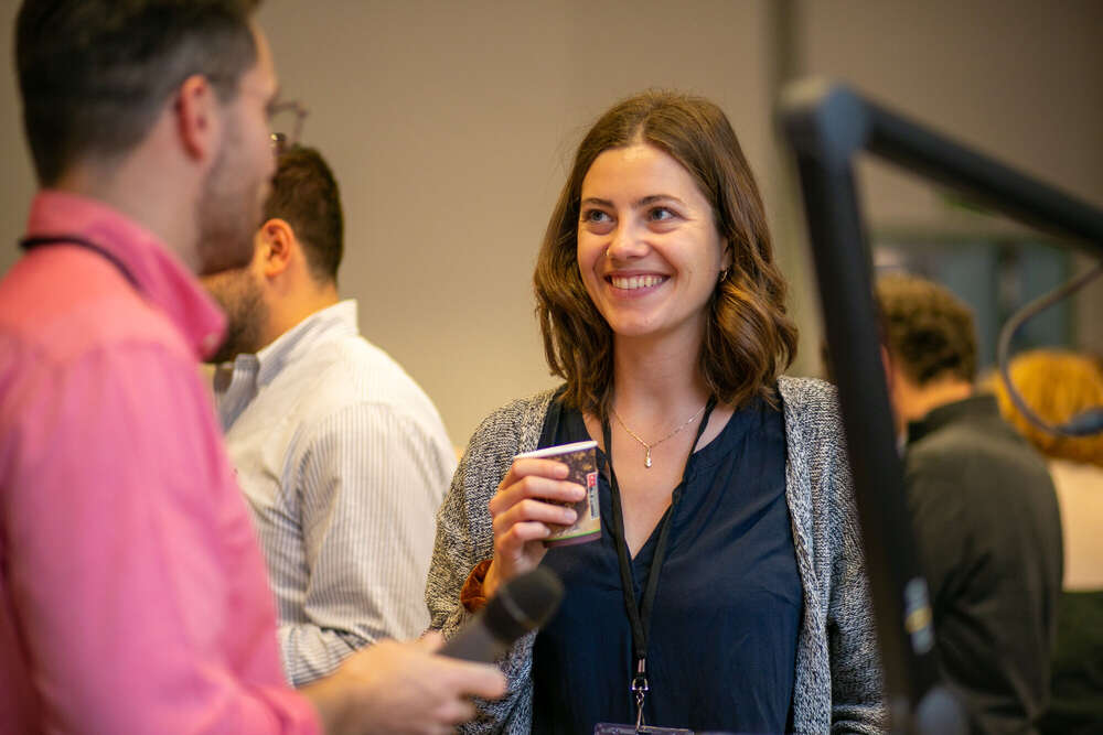 Pixxeria media (Pixxeria media)