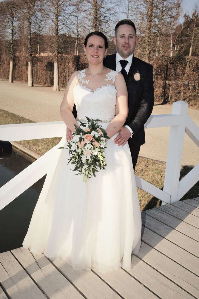 BOTTEGA FOTOGRAFICA (BOTTEGA FOTOGRAFICA)