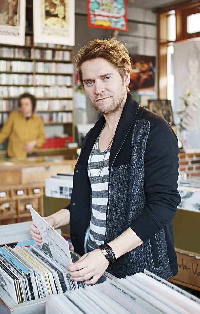 Musiker Johannes Oerding (Dennis Williamson)