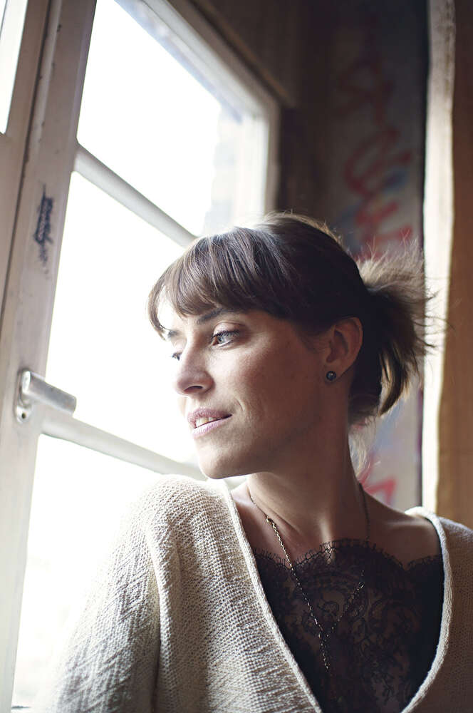 Musikerin Feist (Dennis Williamson)