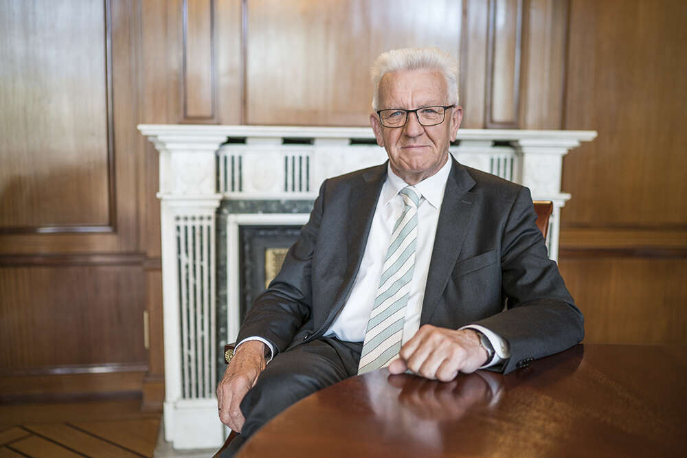 Winfried Kretschmann (Dennis Williamson)