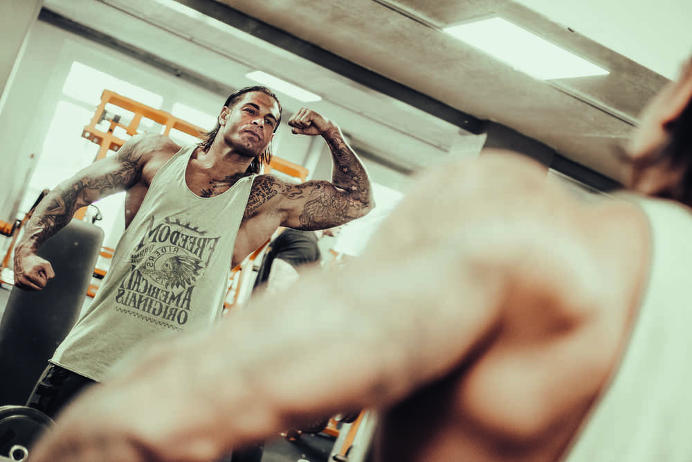 Ex-Fußballer und Wrestler Tim Wiese (Dennis Williamson)