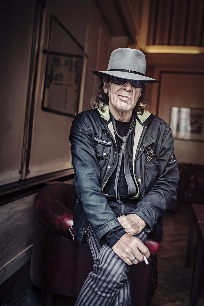 Dennis Williamson (Dennis Williamson)