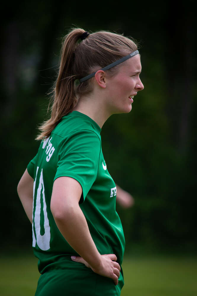 Fußballspiel von SV Wüsting (DuoShot Fotografie)