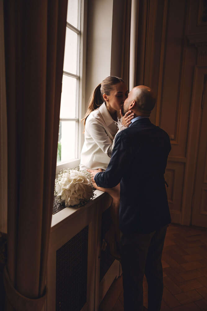 Kuss im Standesamt (Sabine Steffens)