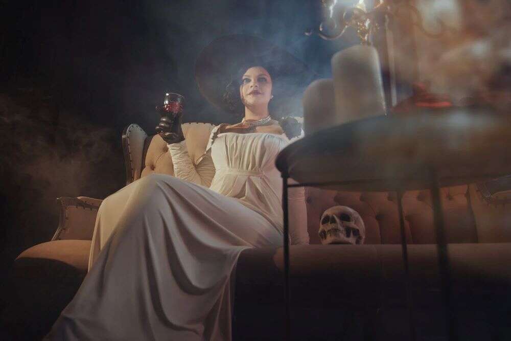 Lady Dimitrescu (TotallyCloned)