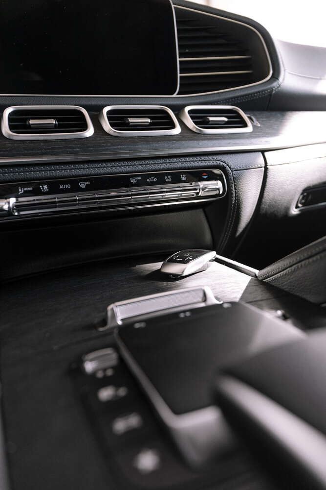 Lightbreakphoto (Lightbreakphoto)