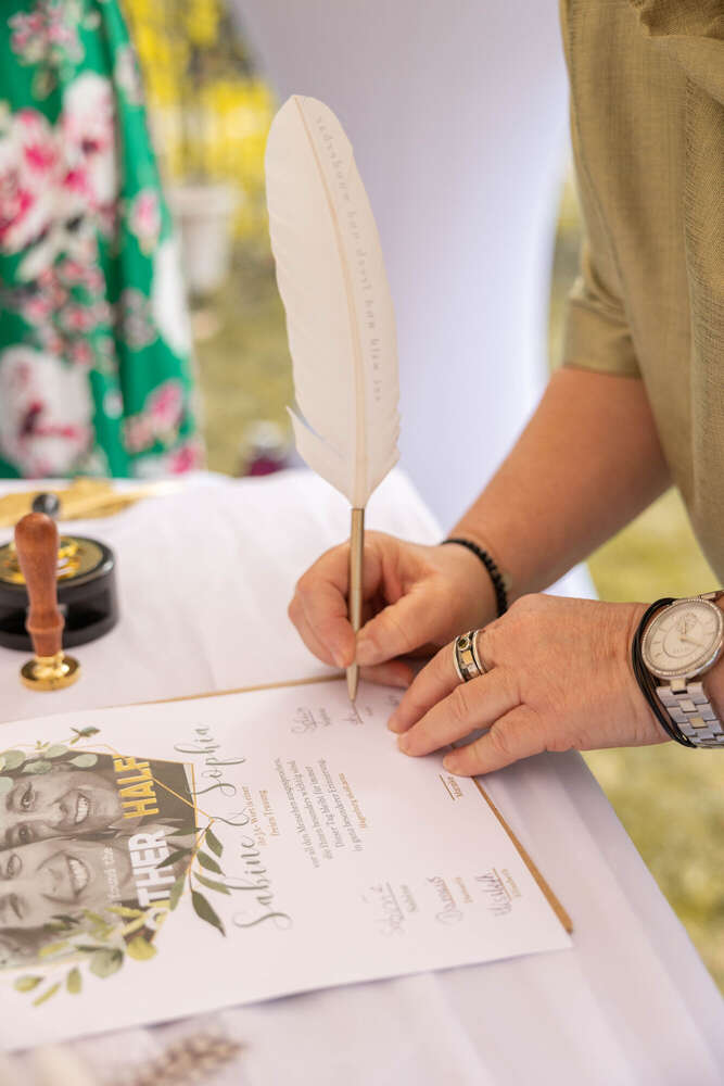 moments by sg (moments by sg)