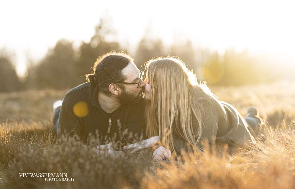 Couple (Vivienne Wassermann)