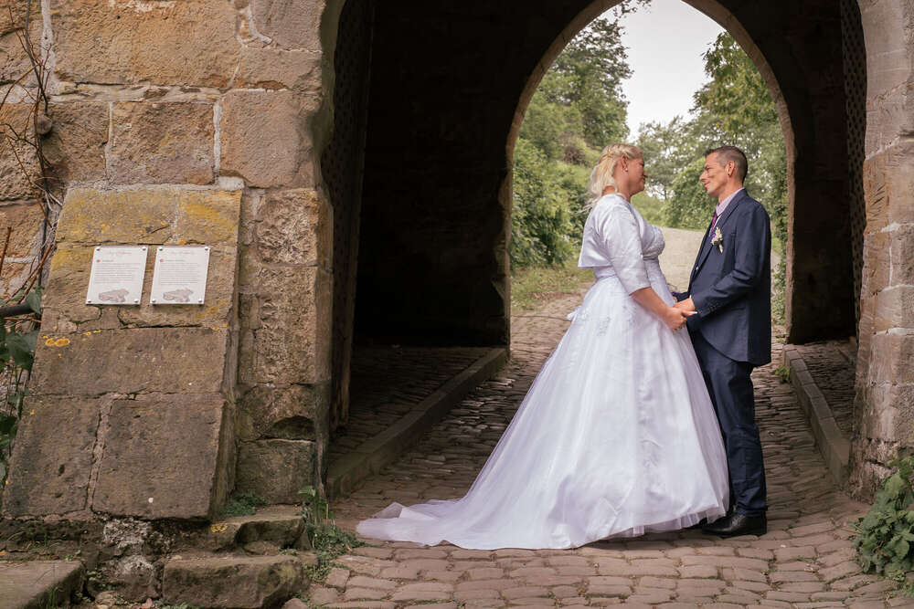 Brautpaarshooting an der Schaumburg (Bilderwerkstatt)