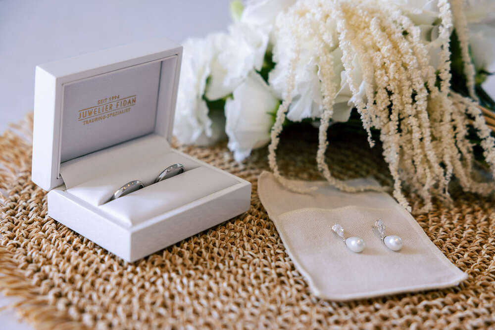 Elizabeth Holiarchuk (Elizabeth Holiarchuk)