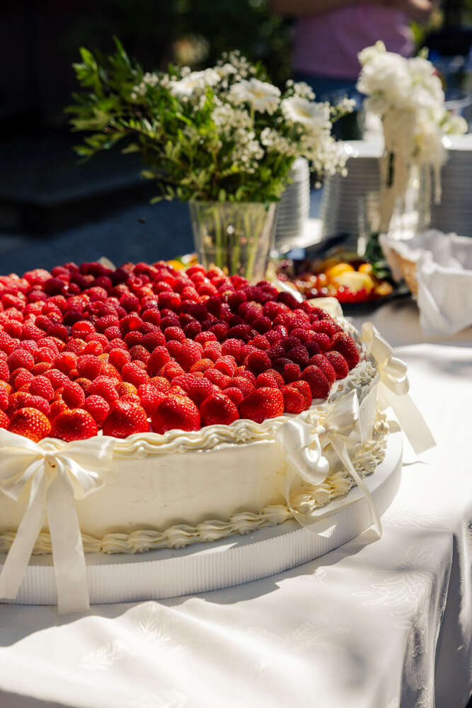 Elizabeth Holiarchuk (Elizabeth Holiarchuk)