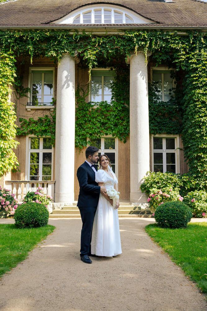 Elizabeth Holiarchuk (Elizabeth Holiarchuk)