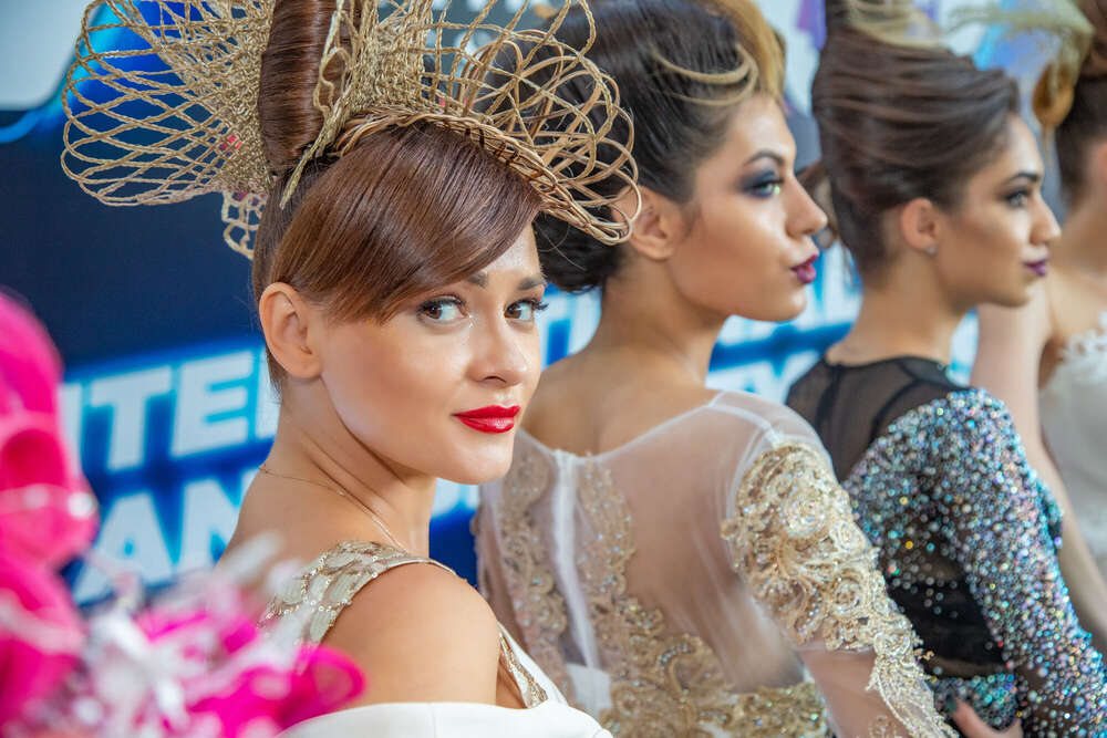 Models (Profifotograf.com)