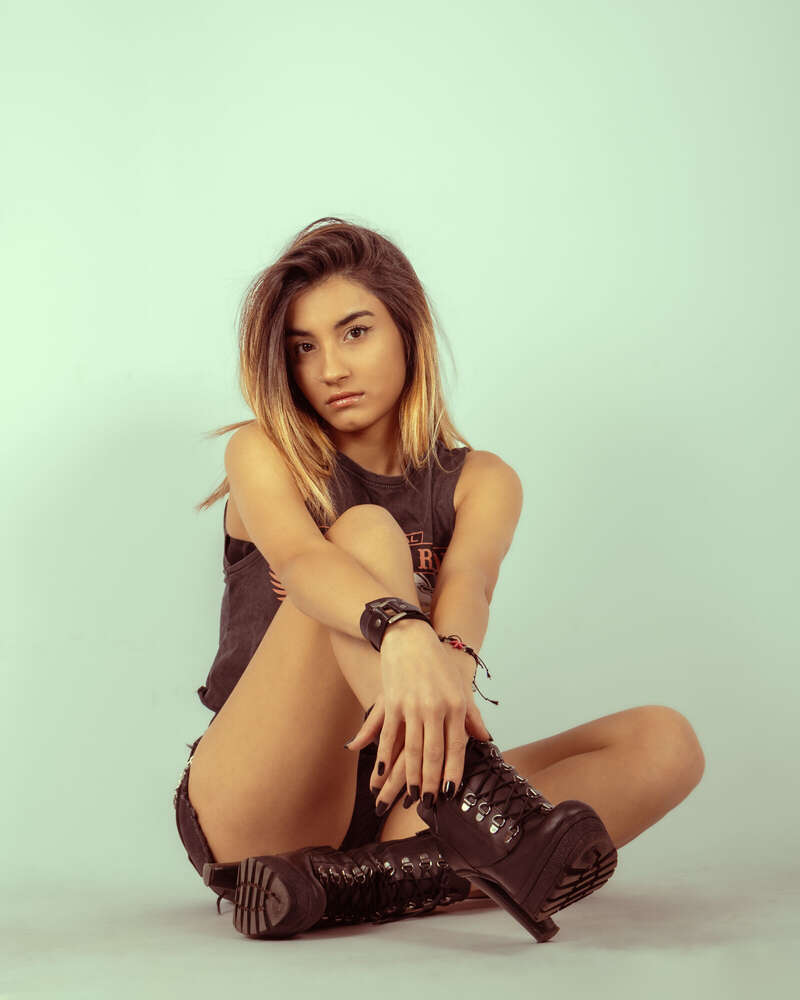 Teen Girl's erstes Shooting (Profifotograf.com)