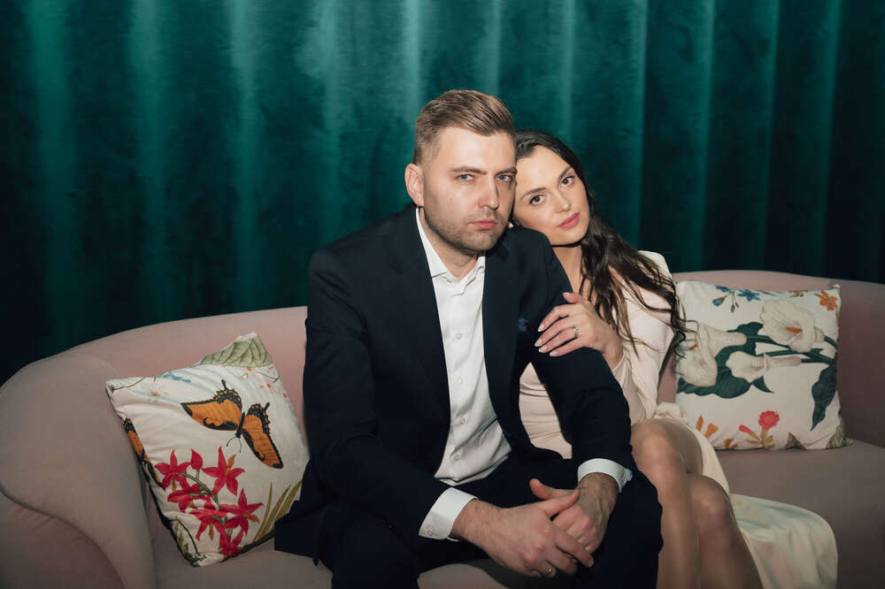 Love Birds (Elijah Ilić)