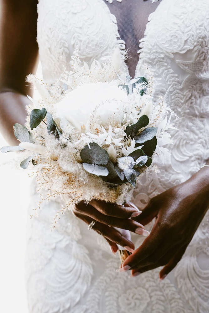 Seide.  (Soul Photography & Design)