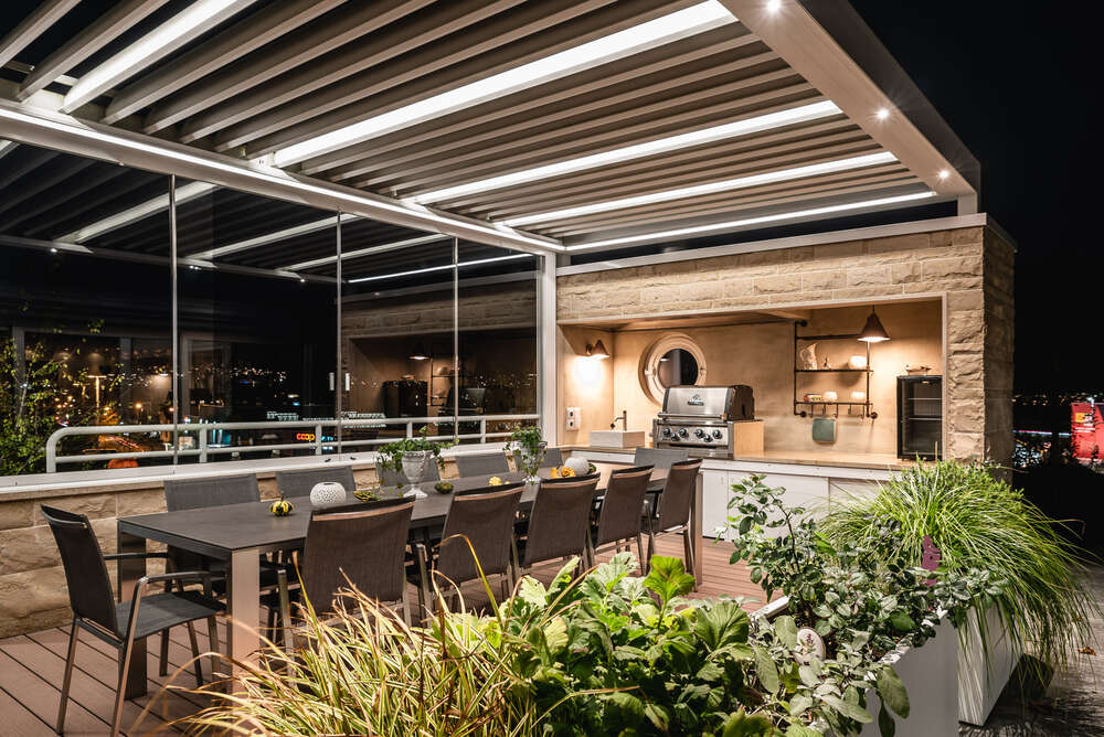 Überdachter Sitzplatz in St. Gallen (Andi Keller Fotografie + Film)