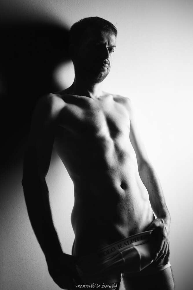 Halb Schatten (Ingo Doerrie)