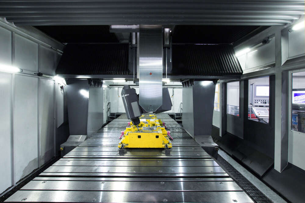 CNC Mehrachs Fr&auml;smaschine (MDK PHOTOVISION)