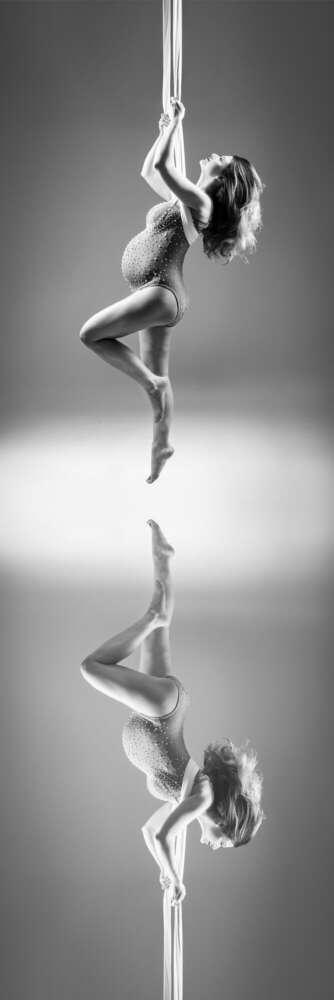 Artistisches Fine Art Babybauch Shooting im Studio (Claudia Cullom Fotografie)
