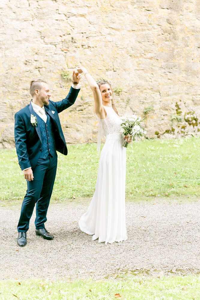 Arabella and Michi (Arabella and Michi)