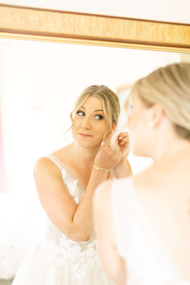 Arabella and Michi (Arabella and Michi)