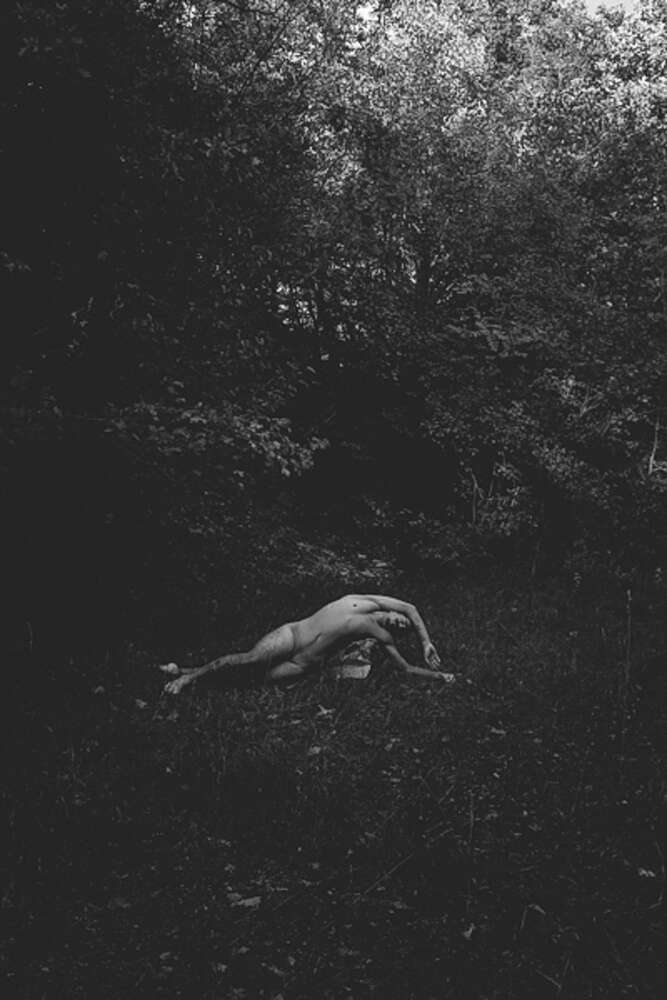 Akt/ Teilakt (Mia Graphya)