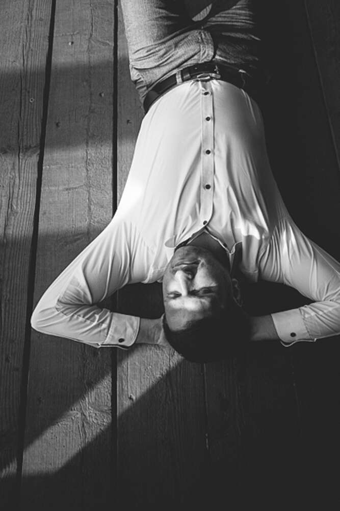 Business (Mia Graphya)