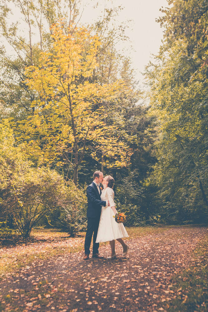 Mia Graphya (Mia Graphya)