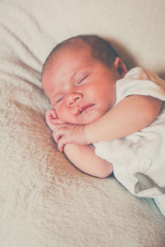 Portrait (Mia Graphya)