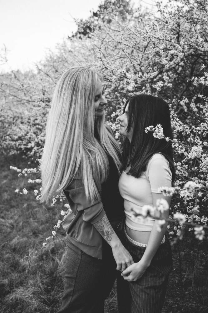 Portrait (Mia Graphya)