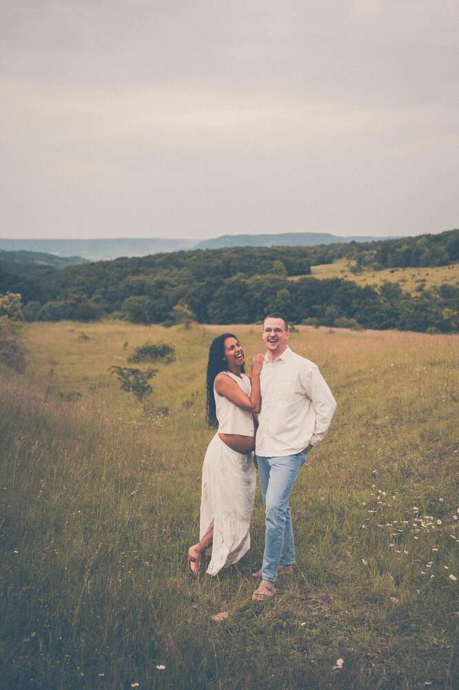 Portrait (Mia Graphya)