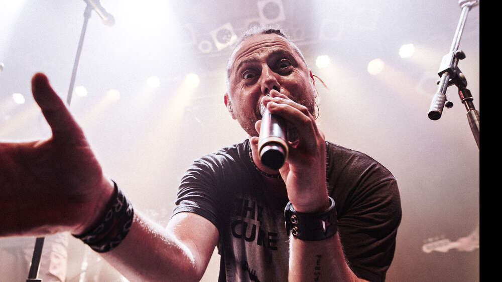 No Authority (Event-Blick)