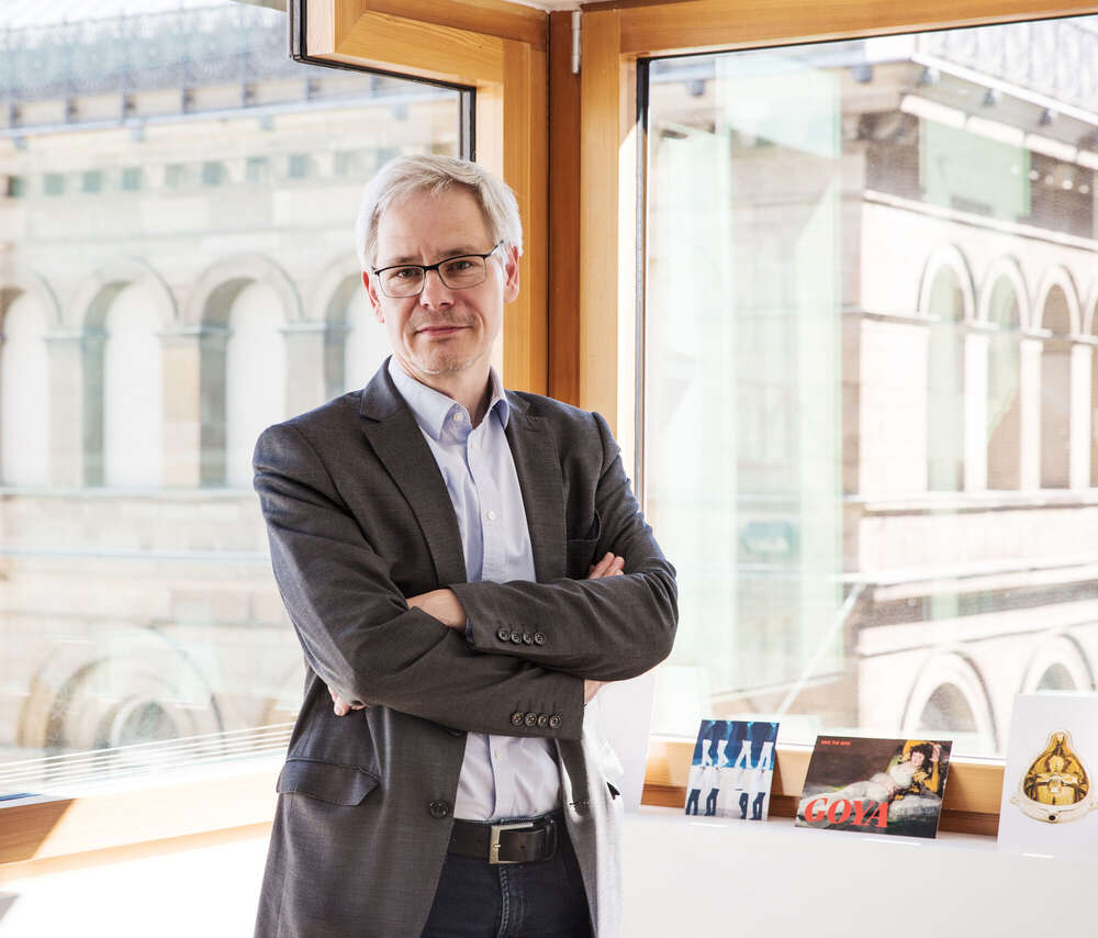 Roland M&ouml;nig, Direktor des Von der Heydt-Museums, fotografiert f&uuml;r Engels Kultur Magazin (Lisa Jureczko)
